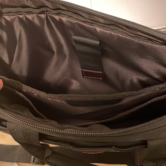 Targus laptop bag - Picture 6 of 6